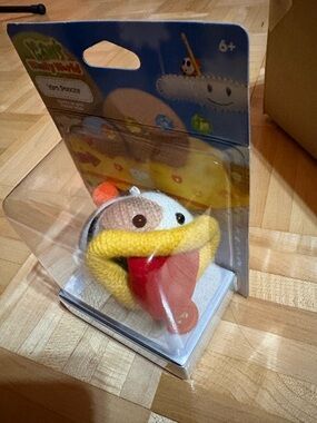 Yarn Poochy Amiibo